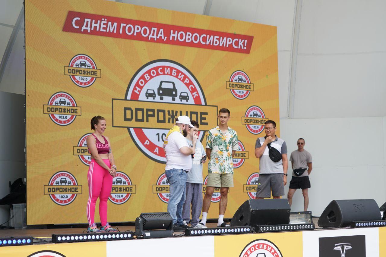 Фото Концерт Ирины Салтыковой и 131 кг баклавы: опубликованы фото празднования Дня города в Центральном парке 29